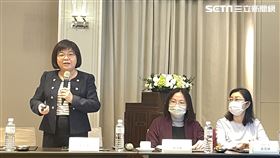 竟天董事長王藹君指出，團隊專注於經由皮膚局部給藥的新劑型藥物開發。（圖／記者吳康瑋攝）