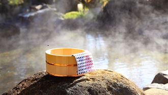 尪泡湯遭兄弟狂拍裸照　人妻傻眼眾人解答