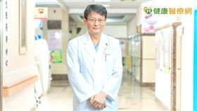 台中榮民總醫院婦女醫學部婦科主任暨中華民國婦癌醫學會理事長呂建興醫師呼籲，女性應定期安排婦科檢查，如有異常則須儘快諮詢婦產專科醫師，把握黃金治療期。