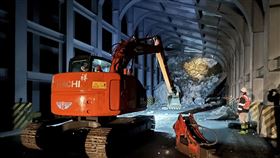 蘇花公路坍方,蘇花公路,蘇花公路大清水隧道坍方,公路總局提供