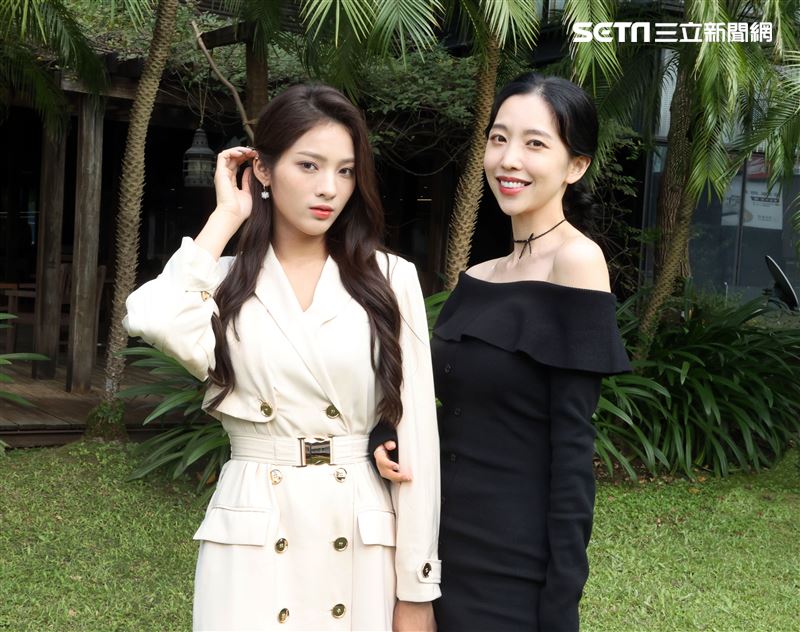 韓團fantastic 家儀、到怡三立新聞網專訪。（記者邱榮吉/攝影）