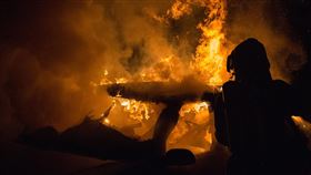 火災,火燒車。pixabay