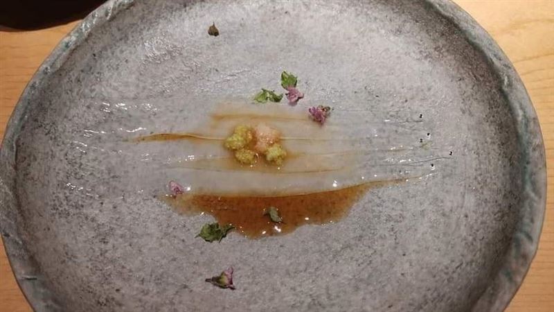 台灣|爽吃「貴桑桑」無菜單日料！下秒餐點一來他傻眼了：要拿放大鏡看？ | 生活 | 三立新聞網  SETN.COM