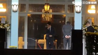 蔣萬安大清早赴大溪謁陵　離開前微微拭淚