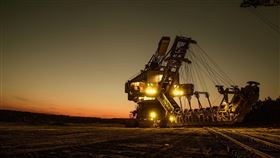 挖礦、礦物（示意圖／翻攝自Pixabay）