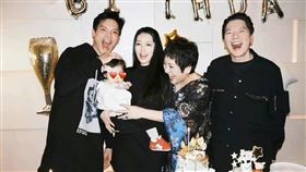 ▲向佐出軌傳聞爆出後持續神隱，郭碧婷近日大動作切割兩人關係。（圖／翻攝自微博）