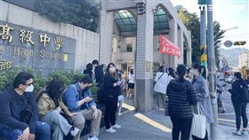 學測進入第2天，今日考科為英文、國綜、國寫等文理組共同科。（圖／記者吳康瑋攝）