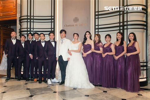 「漢堡主播」鄭亦真和圈外男友小綱舉行婚禮，演藝圈好朋友小煜、無尊、張文綺等人都到場力挺。（圖／記者楊澍攝影）