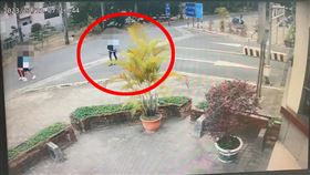 女扮男裝,尾隨,女學生,屏東分局