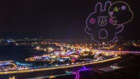 南投燈會來了！ 十大吸睛亮點再創爆滿人潮 最萌粉紅威力席捲南投 卡娜赫拉的小動物飛天遁地 燈會全面啟動（圖／翻攝自南投燈會官方網站）