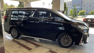 祕／會計師揭鍾東錦奢華公務車的高竿手法