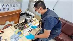 通緝犯,製毒,販毒,槍枝改造,XD假鈔