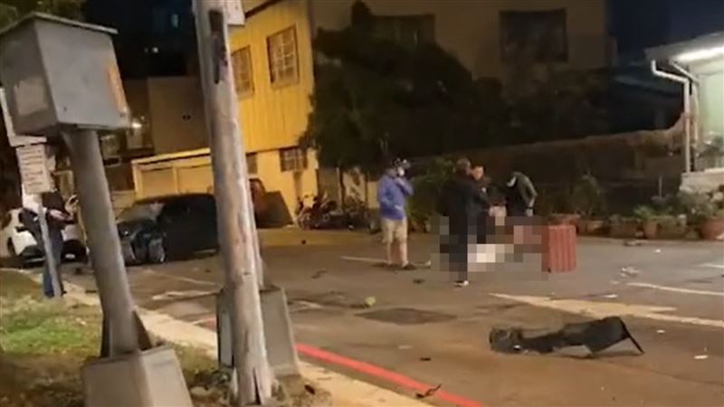 新／台中重大車禍　2傷1命危　駕駛逃逸中
