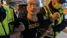 闖紅燈違規，台中市東區振興路、東光園，車禍，劉男，2死1傷 逆向，肇事逃逸，反嗆：我哪有撞了人就跑(圖／翻攝畫面)