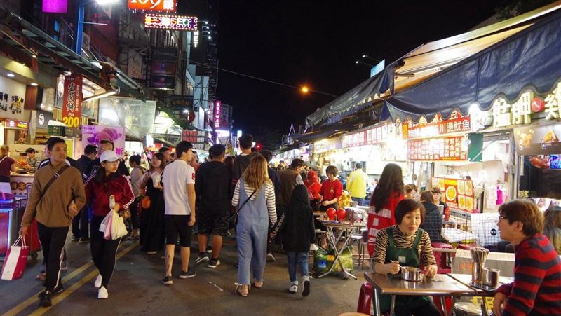 夫妻夜市一天賺4萬爽歪…看食材怎可能！