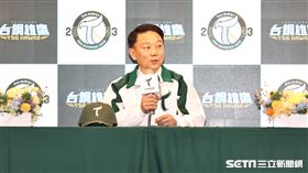 ▲洪一中接任台鋼雄鷹隊史首任總教練。（圖／記者劉彥池攝影）