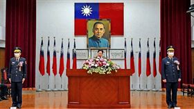 花蓮縣警察局長卸任！新任局長呂世明上任　縣長徐榛蔚主持交接