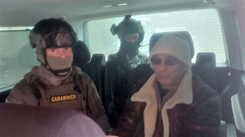 義大利黑手黨老大逃亡30年終於落網！