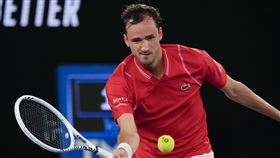 ▲梅迪維夫（Daniil Medvedev）澳網首輪一盤未失輕取美國對手希隆（Marcos Giron）。（圖／美聯社／達志影像）