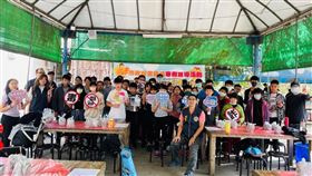 放寒假防青少年迷失　中警烤肉宣導反詐騙（圖／翻攝畫面）