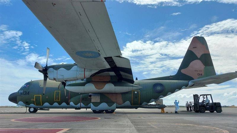 國軍配合春節離島疏運　空軍2架C-130待命