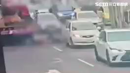 Screen exposure! Beishi Male Cavalier Lost Control, Falls Back, His Mother Is Run Over by a Crane and Dies Tragicly | Society | Sanli News Network SETN.COM Screen exposure! Beishi Male Cavalier Lost Control, Falls Back, His Mother Is Run Over by a Crane and Dies Tragicly | Society | Sanli News Network SETN.COM