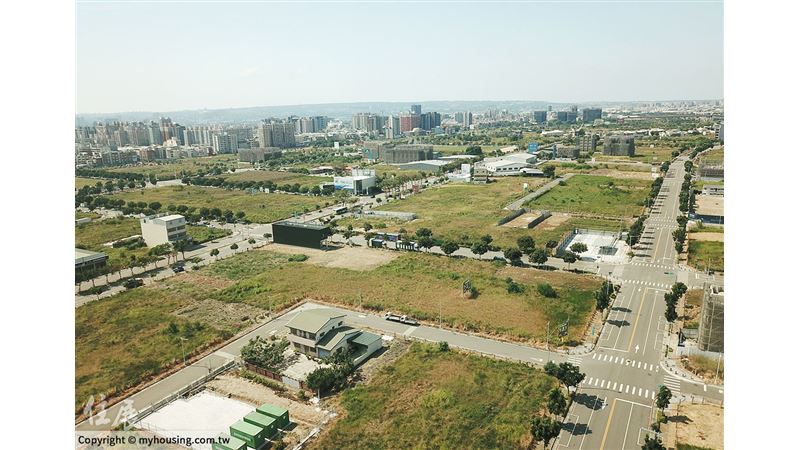 一線建商鎖定14期　今年區內指標推案
