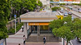 捷運中山國小站。（圖／記者陳韋帆攝影）