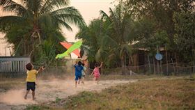 風箏，孩童(圖／PIXABAY)