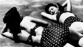 ▲天乳運動。（圖／翻攝自百度百科）