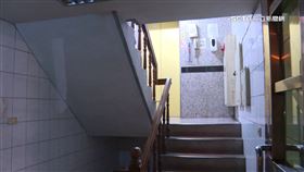 新店失業男「啞鈴重砸後腦」弒父！母返家目睹嚇懵