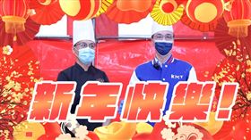 朱立倫除夕夜化身總舖師(圖/國民黨提供)