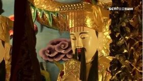 ▲新春期間可以到廟裡走春拜拜。（圖／寶島神很大）