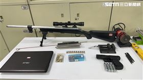 新北市張姓工人承租社會住宅，卻將其中一間套房作為兵工廠。（圖／翻攝畫面）