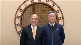 鄭明典曝蘇揆力挺大電腦經費 讚風格是實在支持。（圖／翻攝自鄭明典臉書）