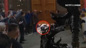 滑壘拔頭籌! 30歲保險業務奪新港奉天宮頭香