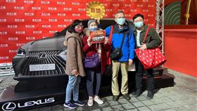 信義新光三越百萬名車得主,新光三越提供