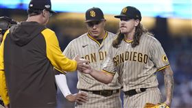 ▲克萊文傑（Mike Clevinger）涉嫌對自己10個月大女兒的母親施暴。（圖／美聯社／達志影像）