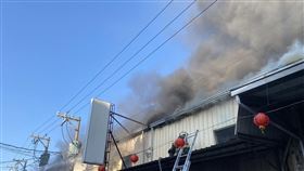 高雄,嘉義,台南,工廠,惡臭,黑煙,塑膠,延燒,下風處