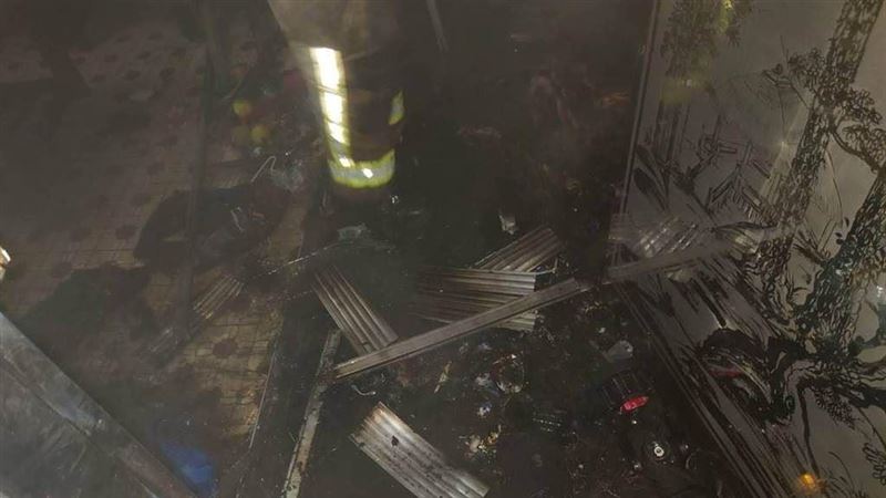 基隆民宅火警2人嗆傷救出　疑酒後縱火