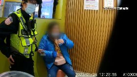 V女冷昏厥倒0600.