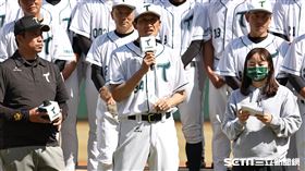 ▲台鋼雄鷹開訓，投手教練橫田久則說出新球季心願。（圖／記者劉彥池攝影）