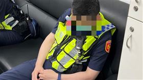 航警小隊長「帶槍執勤」竟睡死！恐危飛安