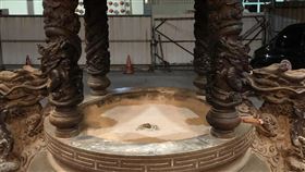 「拜天公」前夕，北台中城隍廟發文稱天公爐遭人埋雞頭。（圖／翻攝自北臺中城隍廟臉書）