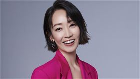 潘慧如(中)和依庫森、黃信堯(右)合開節目當youtuber。（圖／球狀星團娛樂提供）