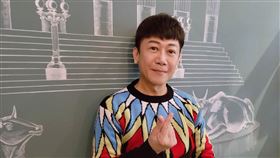 出道超過40年資深藝人高立，在金融業上班33年退休。（圖／記者游定剛拍攝）