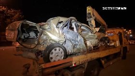 a三車撞六傷0700