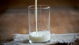 鮮奶,牛奶（示意圖／翻攝自Pixabay）