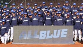 ▲富邦悍將31日公布2023年度口號「All Blue」，網友戲稱：開工就blue了。（圖／富邦悍將球團提供）