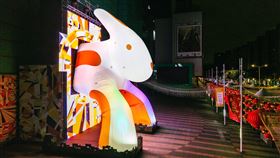 光展區-未來 · 穿梭 · 兔子洞。（圖／北市府提供）